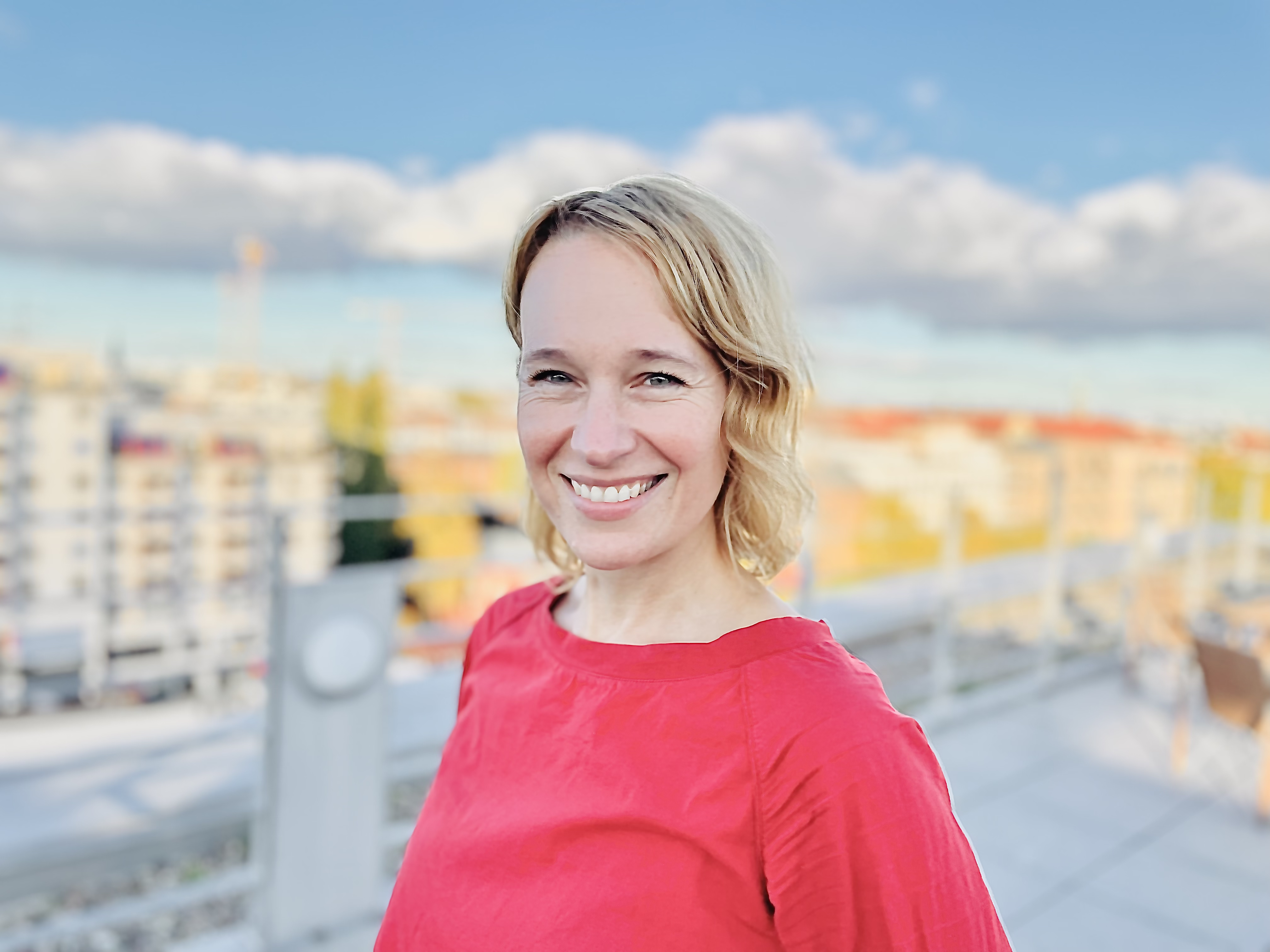 Julia Romanova  |  | Bundesverband Kooperierender Mittelstand (BKM)
