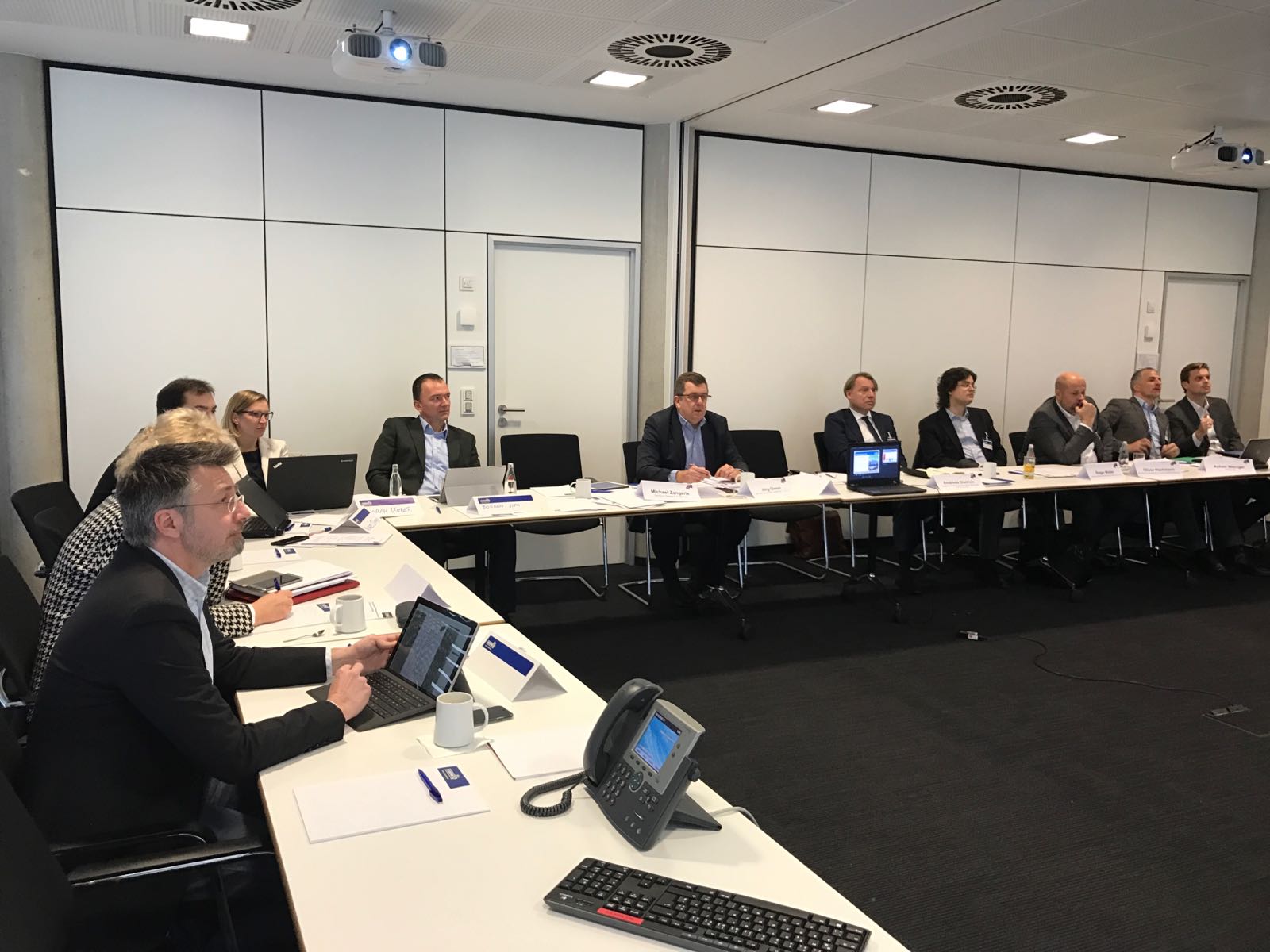 Der Arbeitskreis Organisation/EDV tagt ab sofort als Arbeitskreis e-Business und IT.