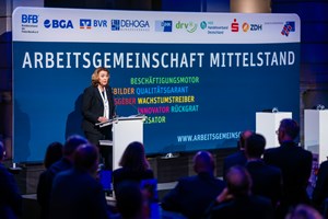018AGMittelstand141025.JPG