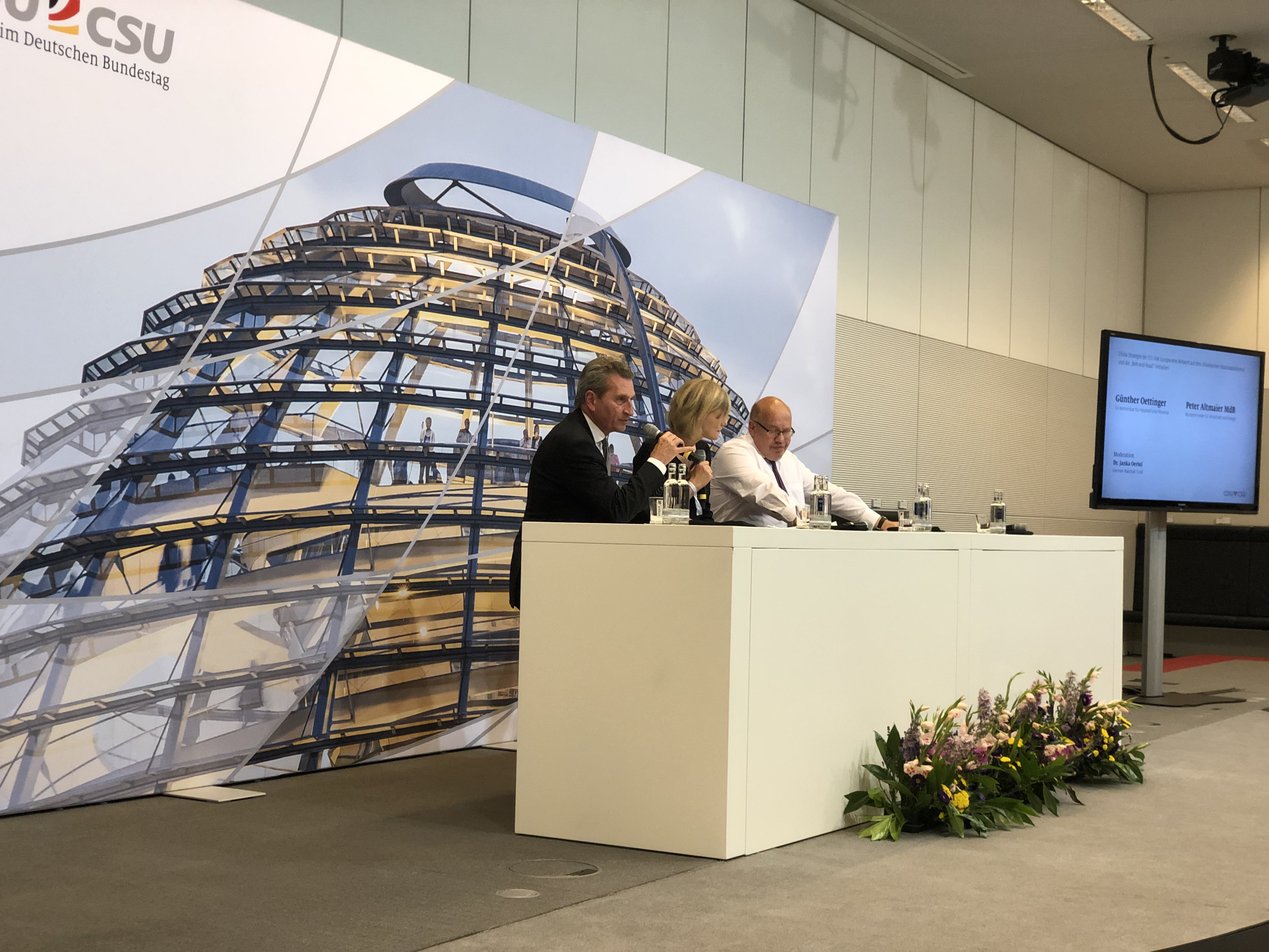 CDU/CSU-Fraktion lädt zum Kongress Wirtschaftsmacht China – Herausforderungen für Deutschland und Europa – Welche Bedeutung hat China für den deutschen Mittelstand?
