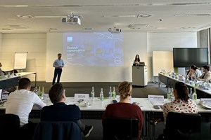 Dr. Markus Ernst und Maria Klapani.jpg