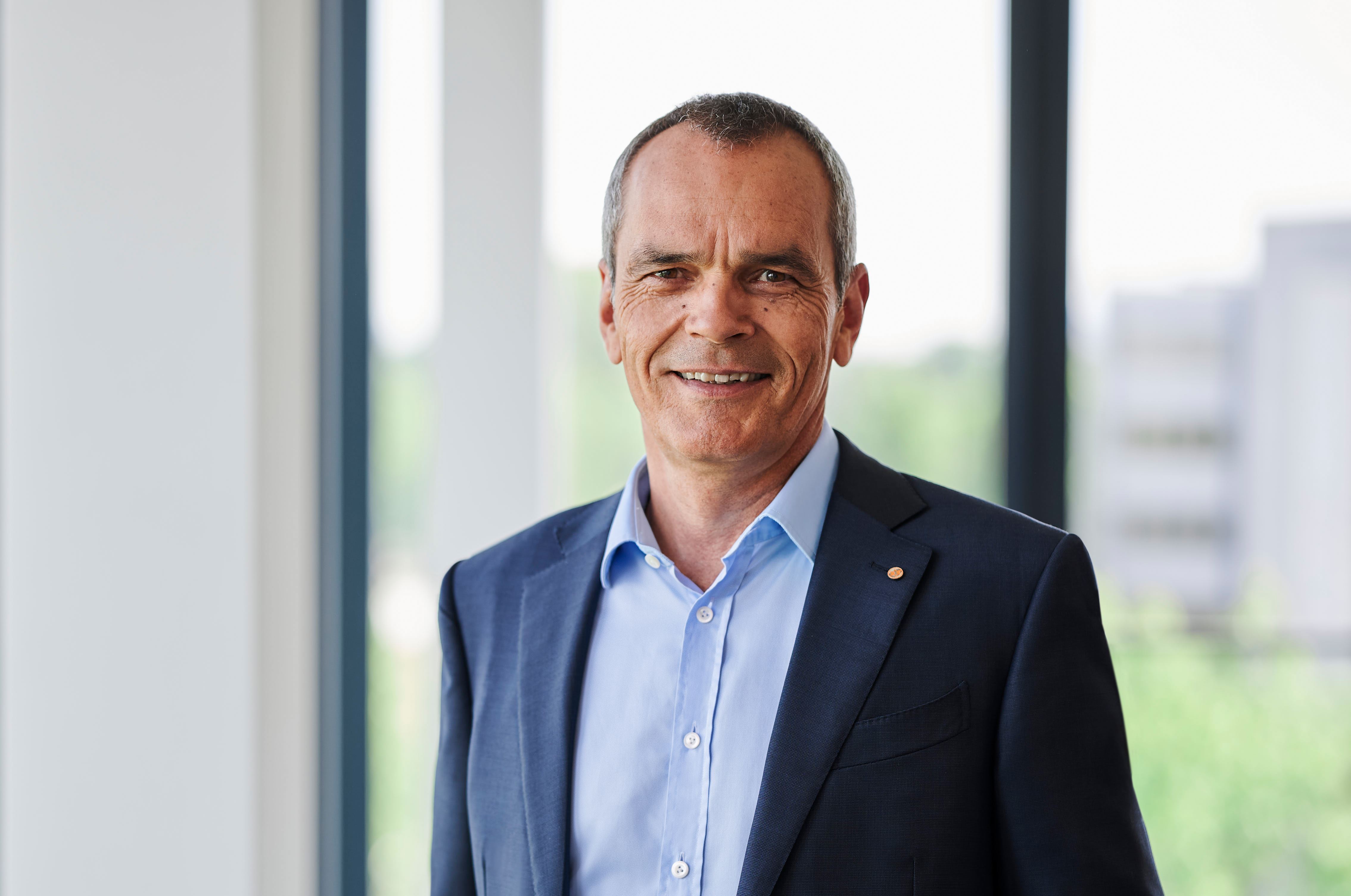 Dr. Stefan Müller  | Vorstandsvorsitzender der expert SE | Vizepräsident