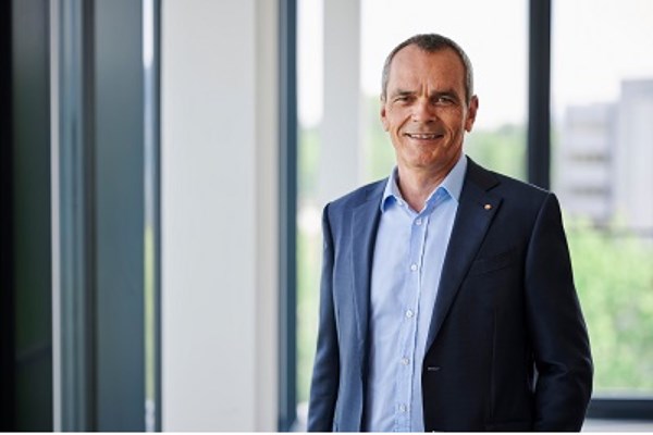 Dr. Stefan Müller, Vorstandsvorsitzender der expert SE
