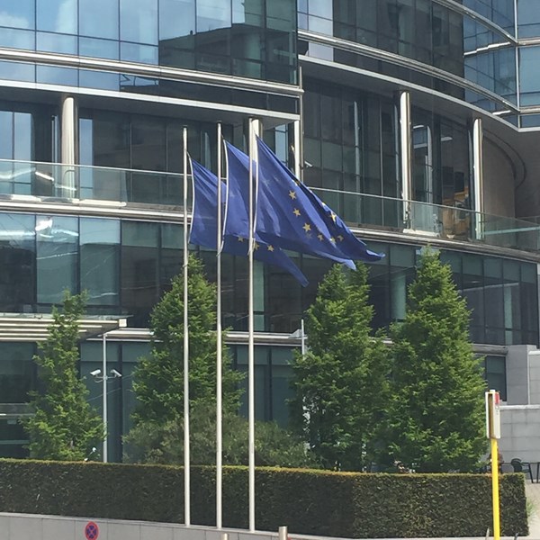 Mehr Rechte für Verbraucher – EU beschließt Anpassung der bestehenden Vorschriften