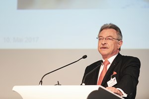 BDI-Präsident Prof. Dieter Kempf auf dem Mittelstandsgipfel PEAK am 10. Mai 2017 in Berlin.