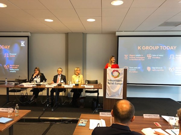 Die diesjährige Generalversammlung des Europäischen Dachverbandes der Verbundgruppen selbstständiger Einzelhändler, Independent Retail Europe, bot einen tiefen Einblick in überraschende Innovationskonzepte aus ganz Europa. 