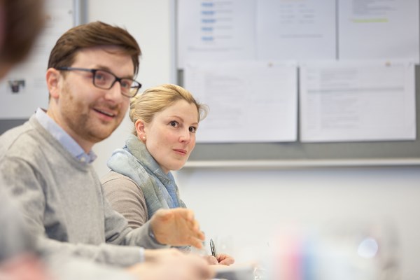 Factoring für Verbundgruppen