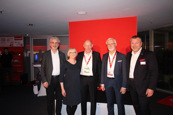 v.l.: Andreas Wagner, Sabine Riehs- Martens, Jochen Martens, Joachim Gerlach, Andreas Schäfer