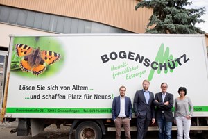 (v.l.): MITTELSTANDSVERBUND-Volontär Manuel Dürer, MITTELSTANDSVERBUND-Projektleiter Ernst Panse, Geschäftsführer Uwe Bogenschütz, Betriebsleiterin Evelyn Bimek