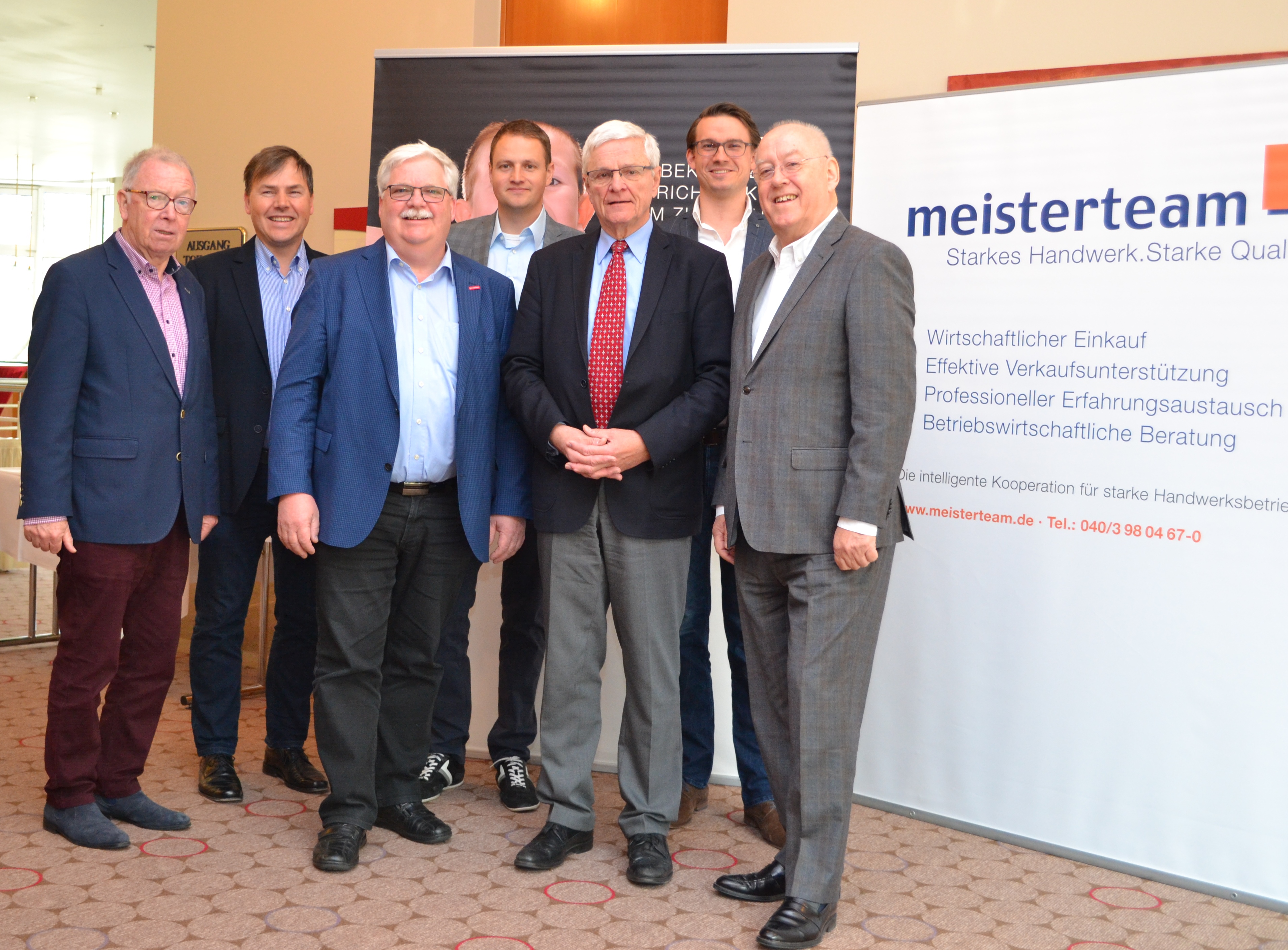 v.l.n.r.: Hubertus Kost, Renee Herbst, Clemens Geßmann, Florian Günther, Burkhard Leffers, Kevin Stern, Reinhard Cordes