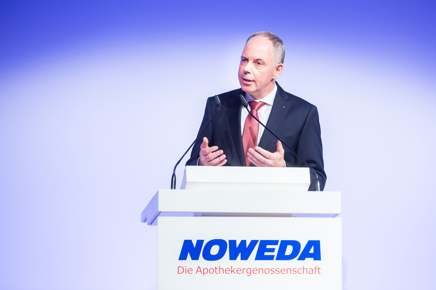 Vorstandsvorsitzender der NOWEDA und Präsidiumsmitglied im MITTELSTANDSVERBUND Dr. Michael Kuck