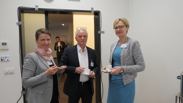 Ina Tschischgale, Leiterin Personal bei EURONICS Deutschland eG, Lothar Schütte, DEG Dach-Fassade-Holz eG, Judith Röder, Geschäftsführerin DER MITTELSTANDSVERBUND