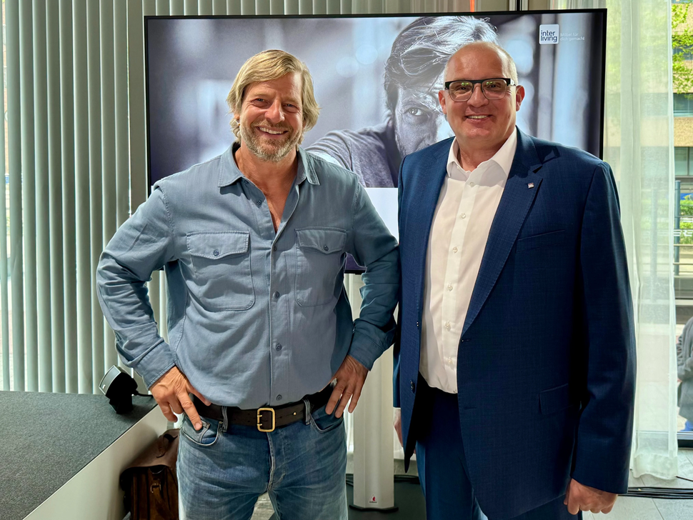 Henning Baum und VME-Geschäftsführer Frank Stratmann