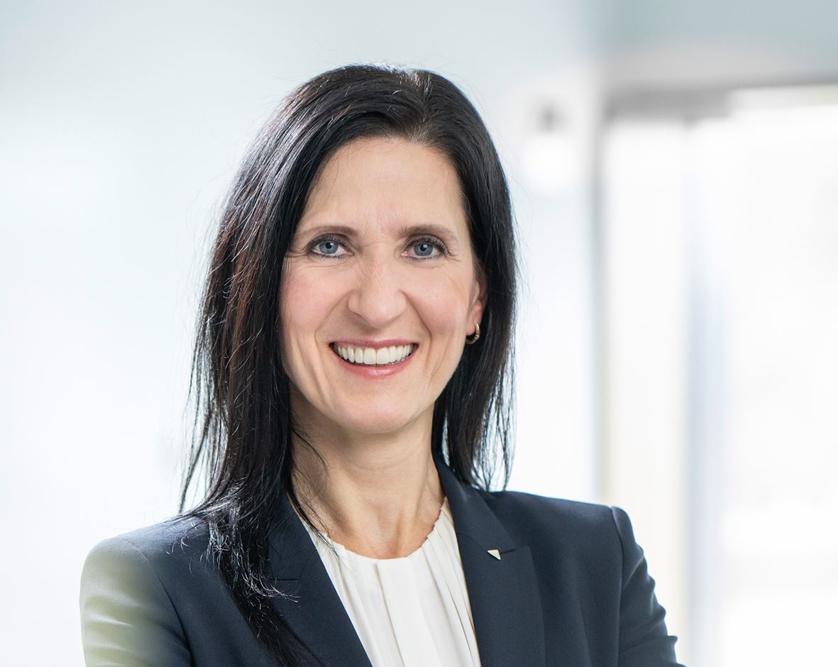 Carolin Kronenberg | Chief Financial Officer (CFO) MHK Group AG | Präsidiumsmitglied