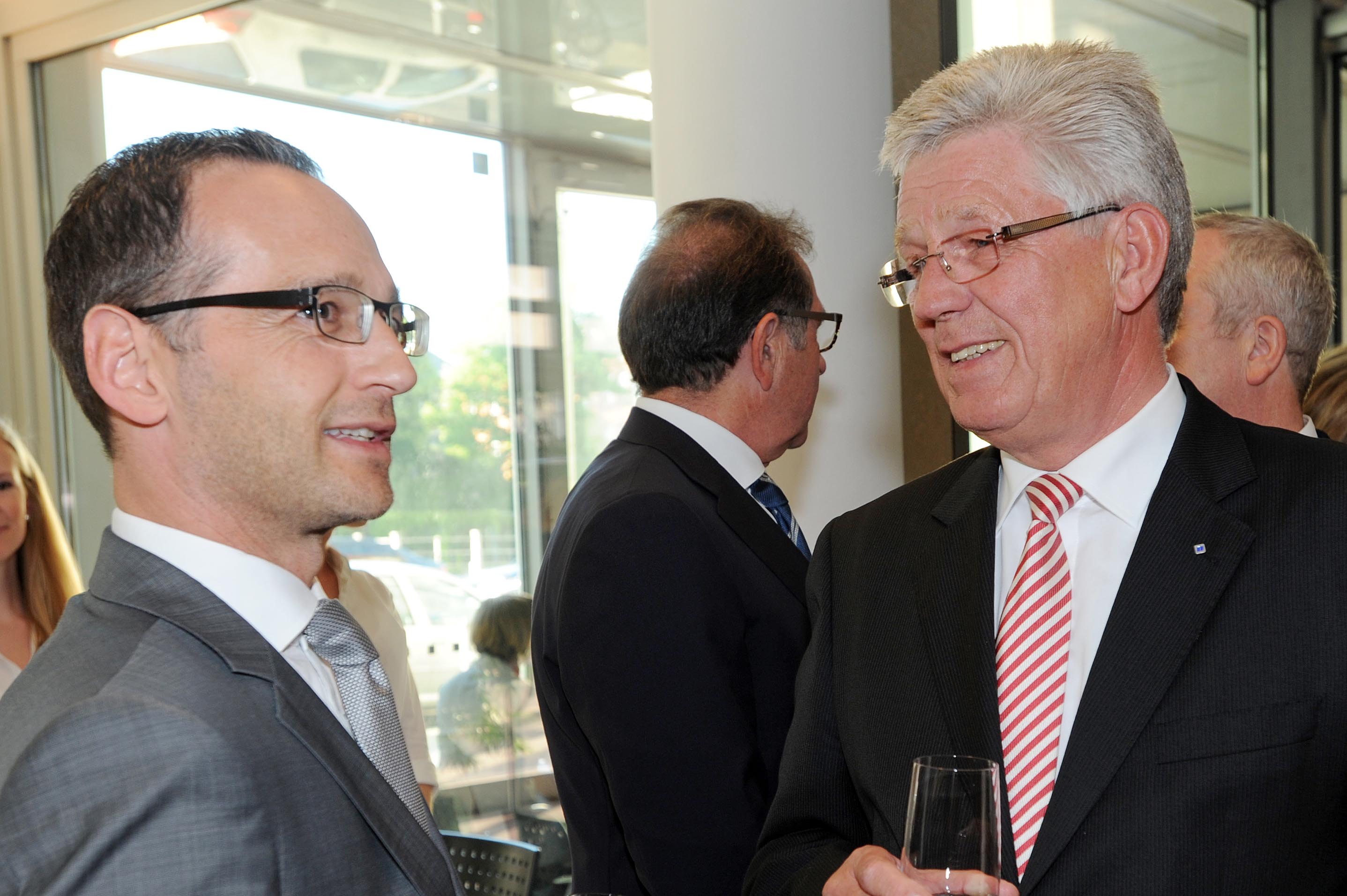 Bundesjustizminister-Maas-und-Wilfried-Hollmann