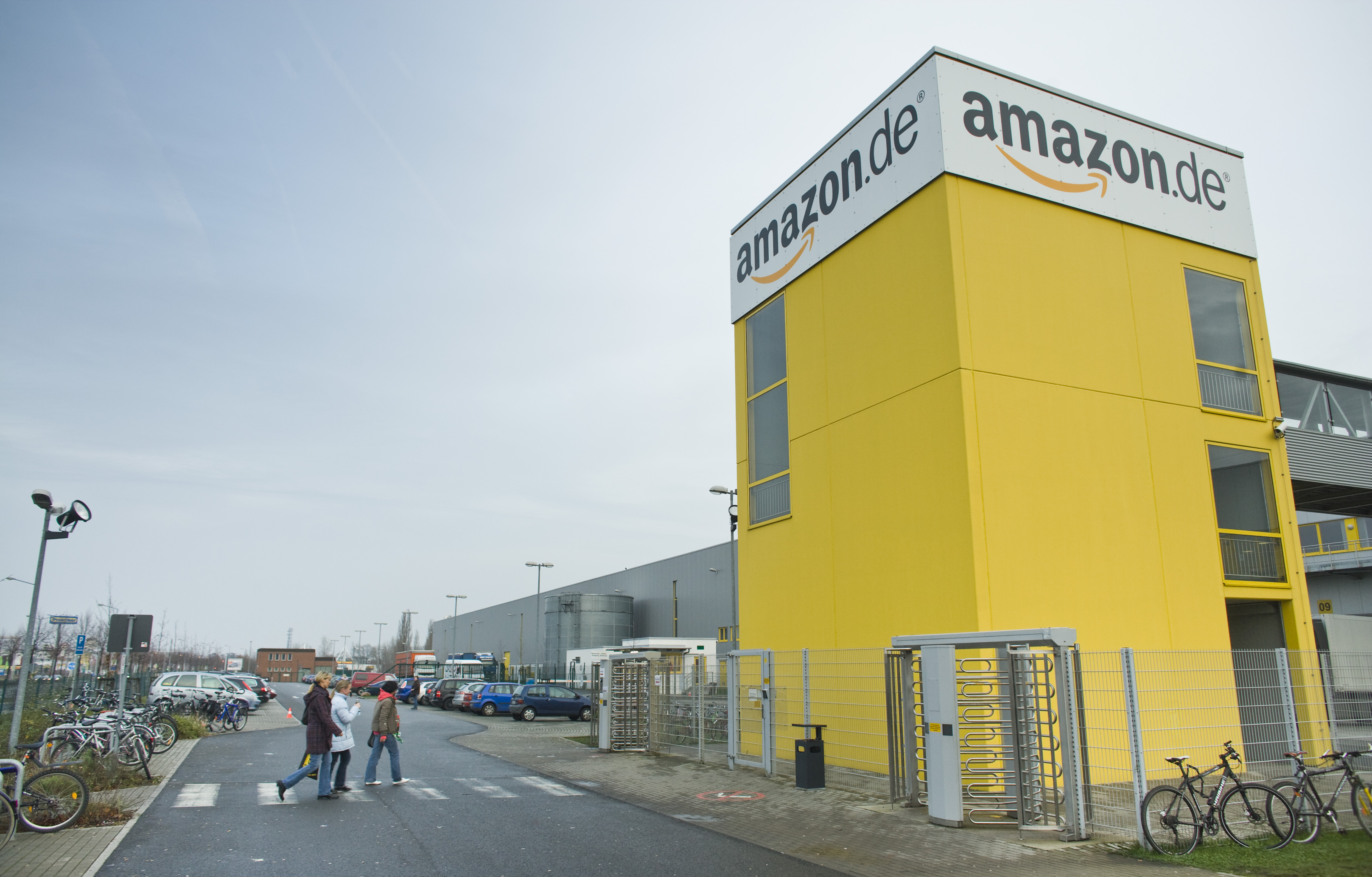 Leipzig_Amazon-Turm_Aussenansicht