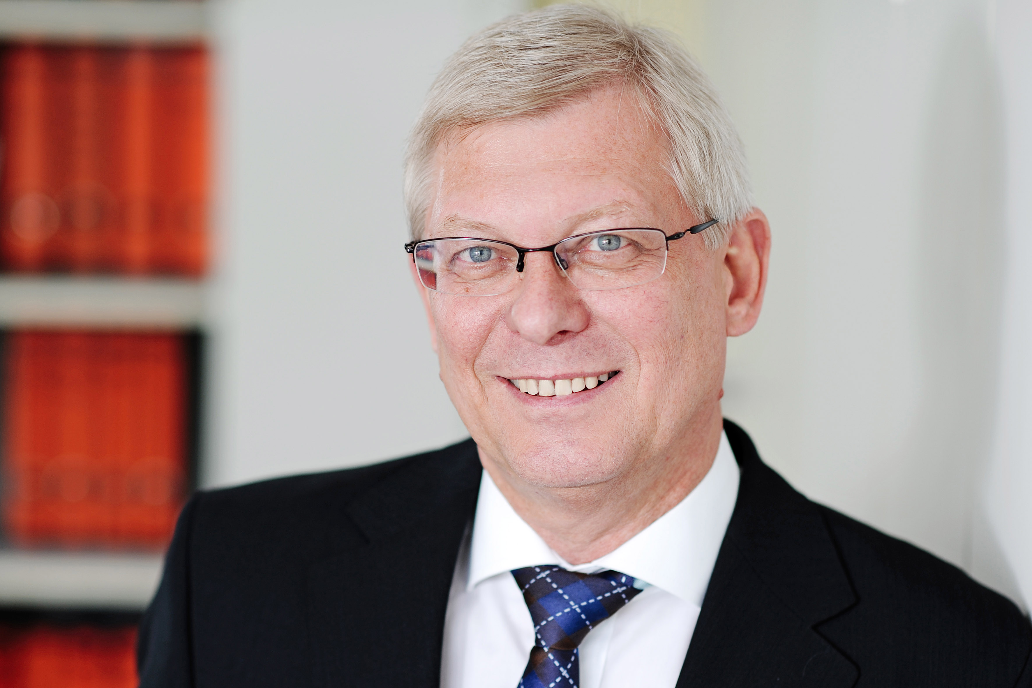 Jan Schmüser | Geschäftsführer | Bundesverband Kooperierender Mittelstand (BKM)