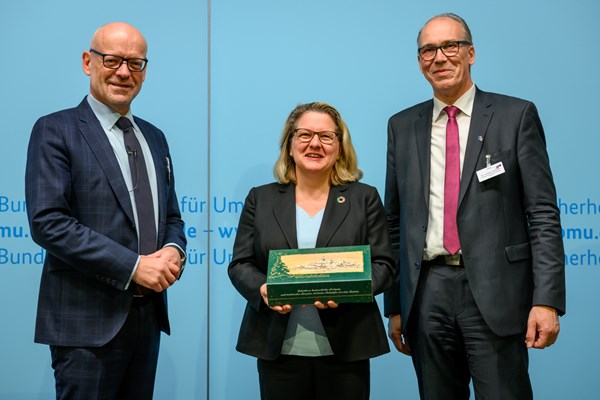 v.l.n.r. Günter Althaus, Svenja Schulze und Dr. Ludwig Veltmann