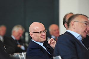 Der Präsident des MITTELSTANDSVERBUNDES, Günter Althaus, zu seiner Eröffnungsrede auf dem Mittelstandsgipfel PEAK am 10. Mai 2017 in Berlin.